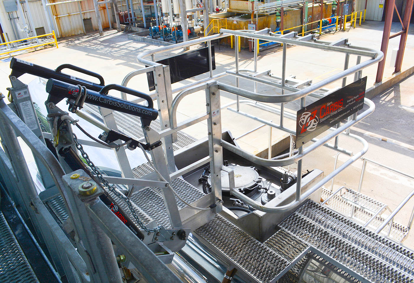 Folding Stair Type Truck and Rail Car Gangway - Image 5
