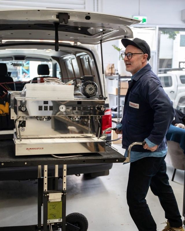 High-Capacity Folding Carts for heavy equipment transport
